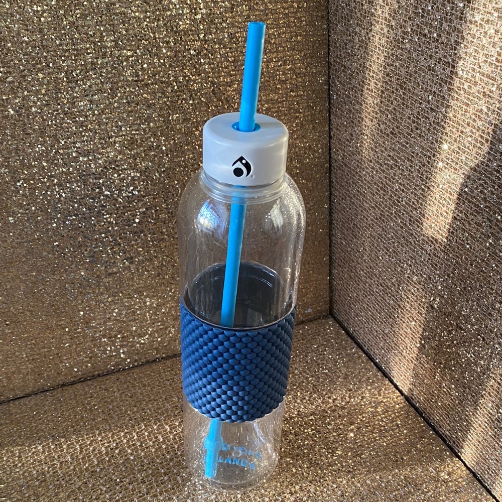 Lokai Find Your Balance Waterbottle